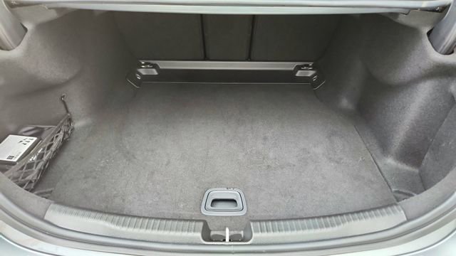 Used 2024 Mercedes-Benz C 300 4MATIC Sedan w/ Pinnacle Trim Package image 15