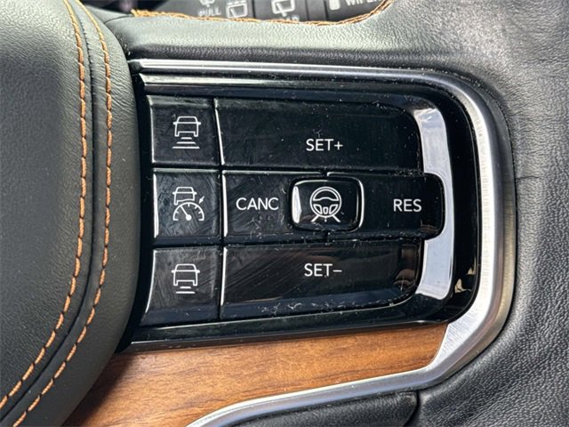 Used 2022 Jeep Grand Wagoneer Series III image 34