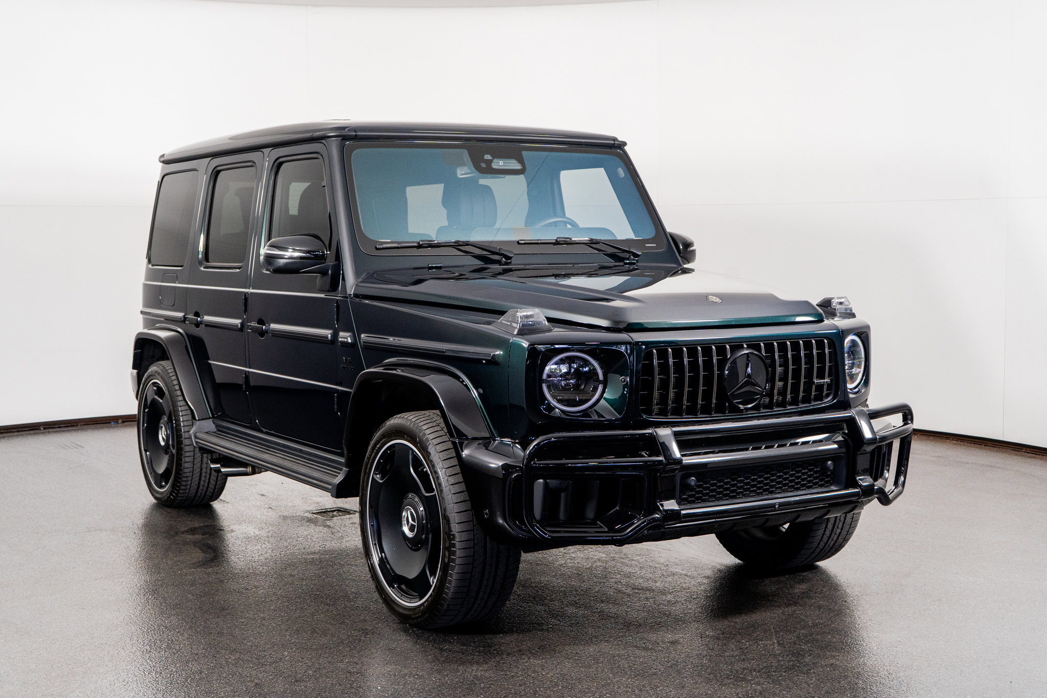 Used 2025 Mercedes-Benz G 63 AMG 4MATIC image 4