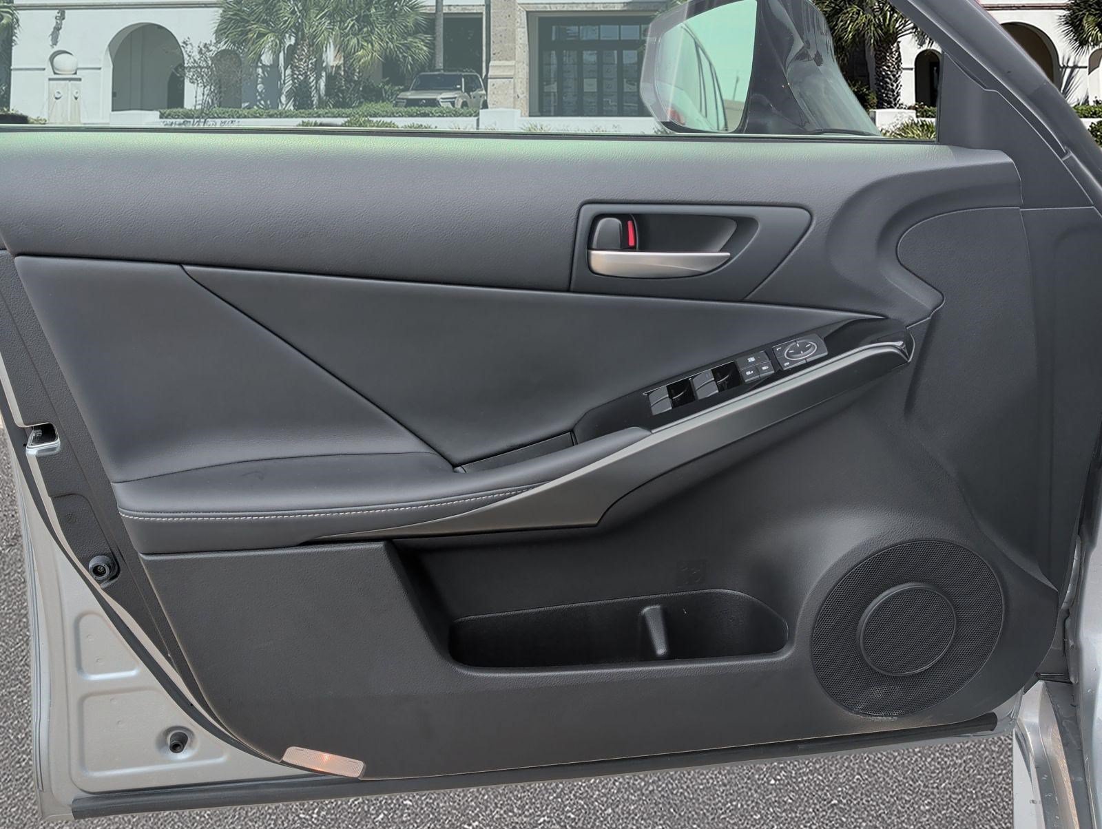Certified 2024 Lexus IS 300 F Sport RWD image 8