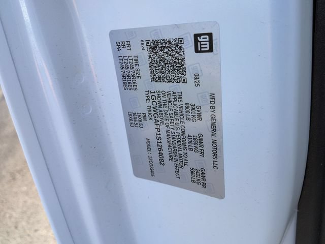 New 2025 Chevrolet Express 2500 w/ Driver Convenience Package RWD image 31