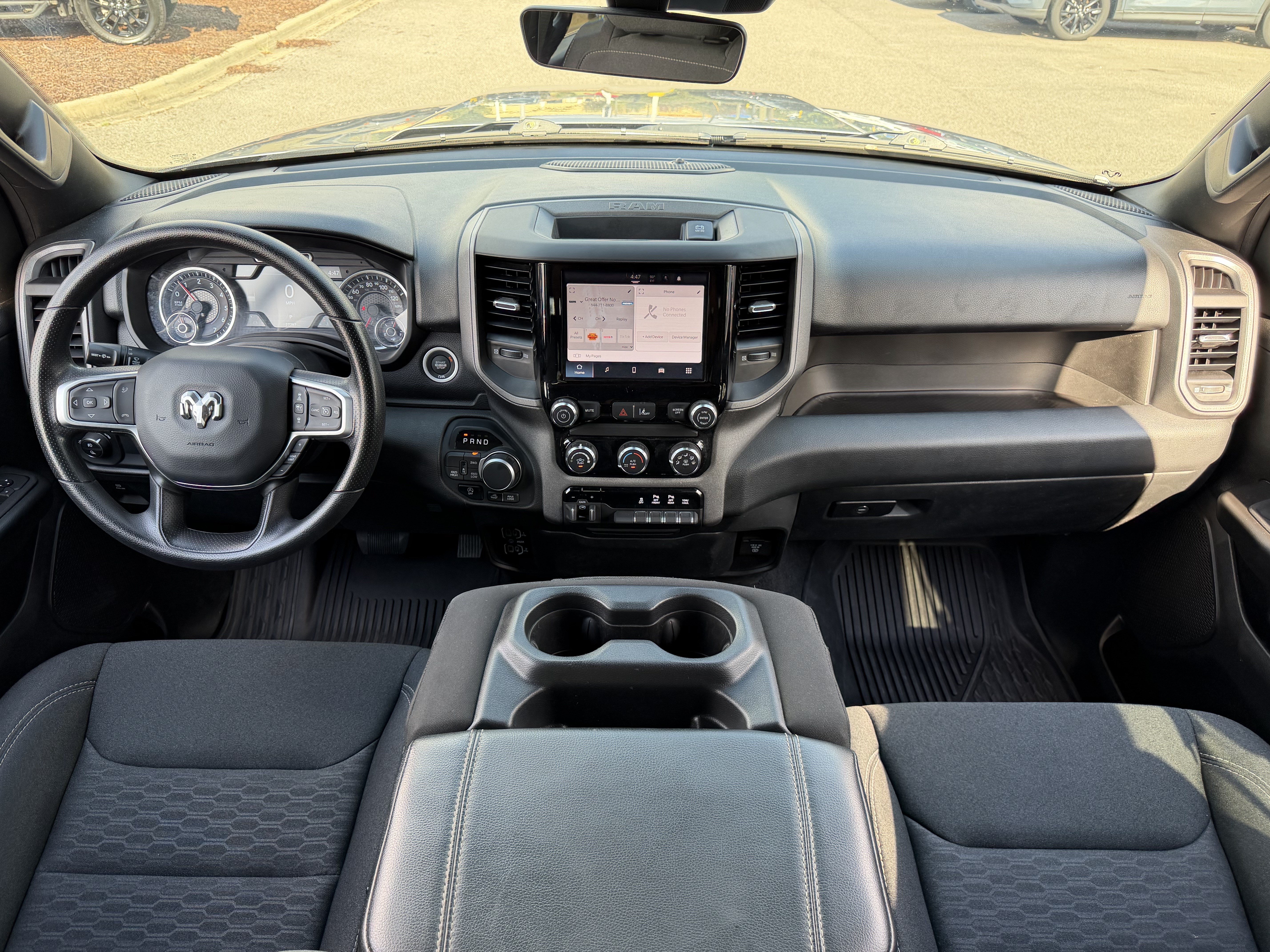 Used 2025 RAM 1500 Warlock AWD/4WD image 29
