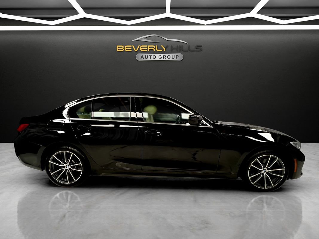 Used 2021 BMW 330i xDrive Sedan w/ Convenience Package image 6