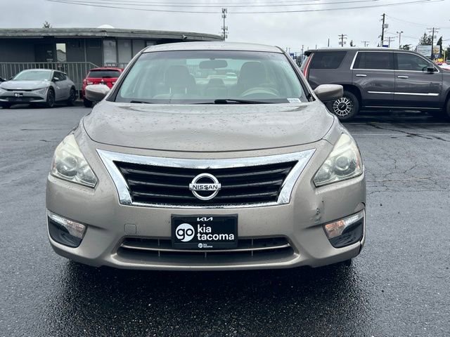 Used 2014 Nissan Altima 2.5 S w/ Display Audio Package image 4