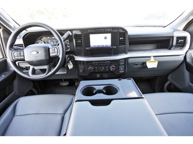 Used 2023 Ford F250 XL image 8