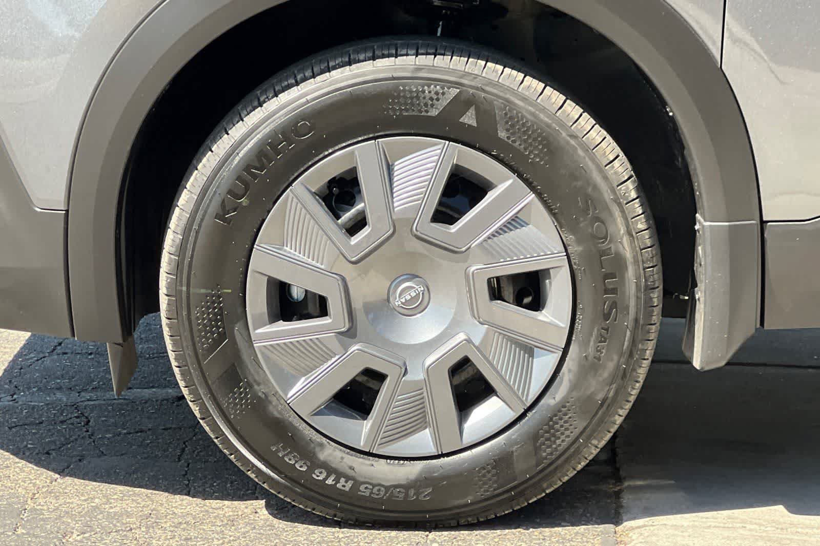 New 2026 Nissan Kicks S AWD/4WD image 34
