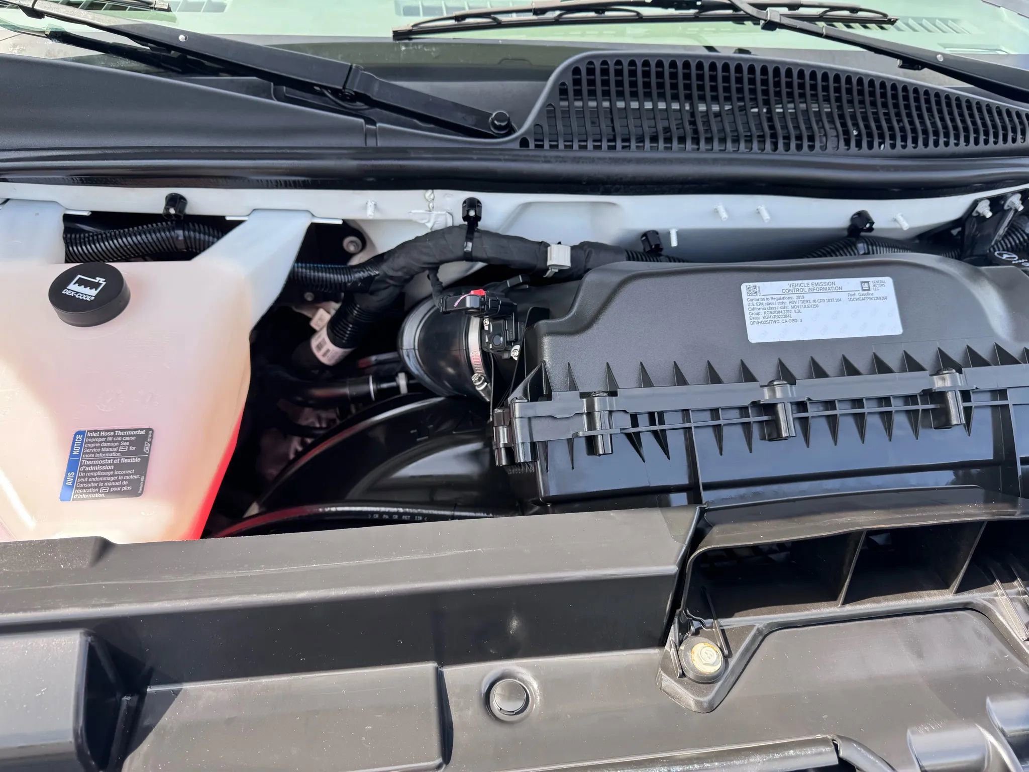 Used 2019 Chevrolet Express 2500 image 31