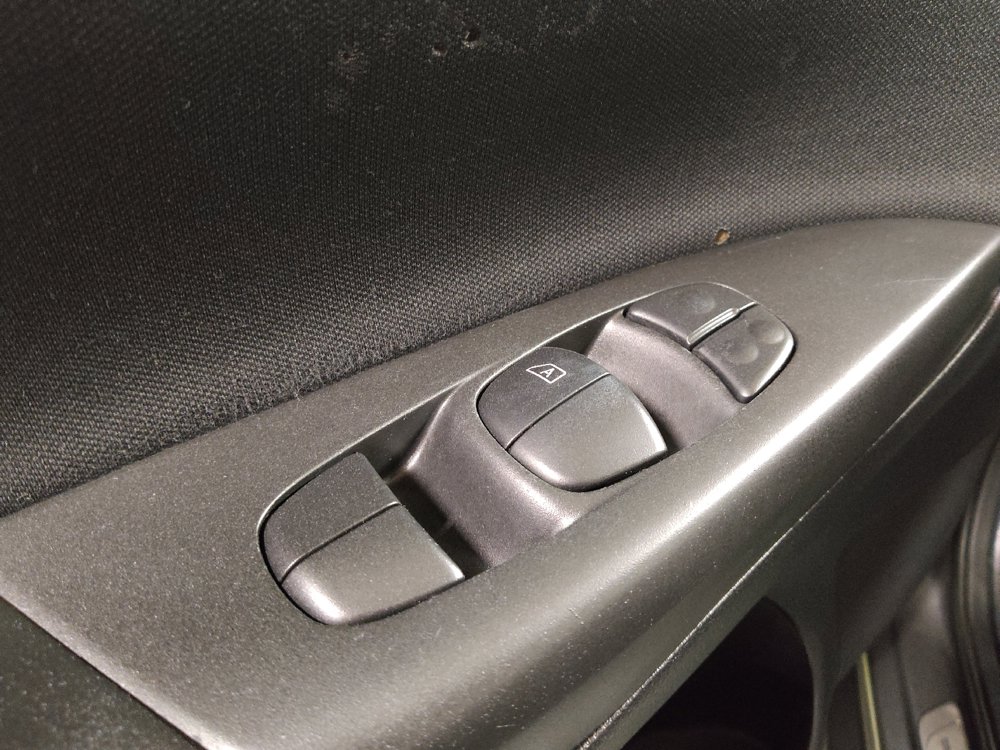 Used 2019 Nissan Sentra S FWD image 27