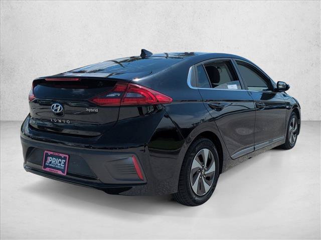 Used 2017 Hyundai Ioniq SEL FWD image 5
