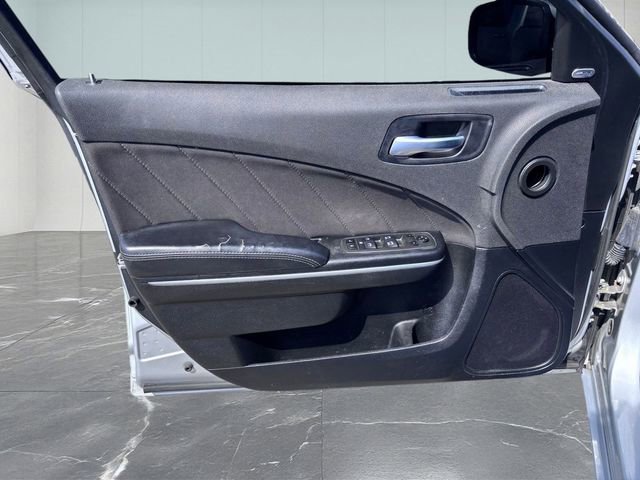 Used 2022 Dodge Charger SXT w/ Cold Weather Package image 13