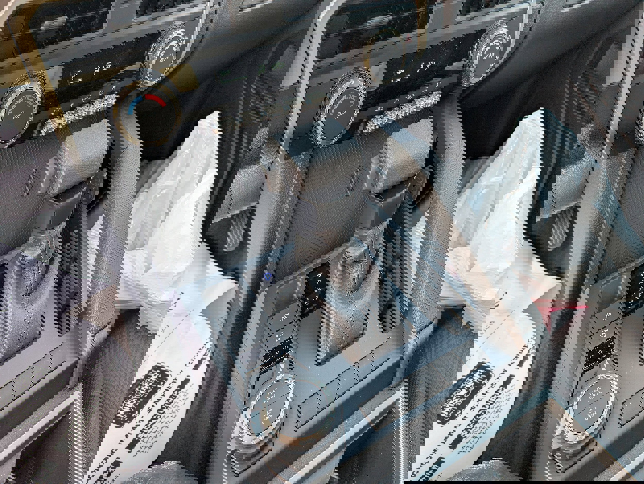 New 2025 Toyota Tacoma SR5 image 18