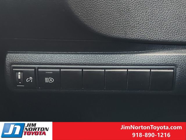 Used 2024 Toyota Corolla LE image 24