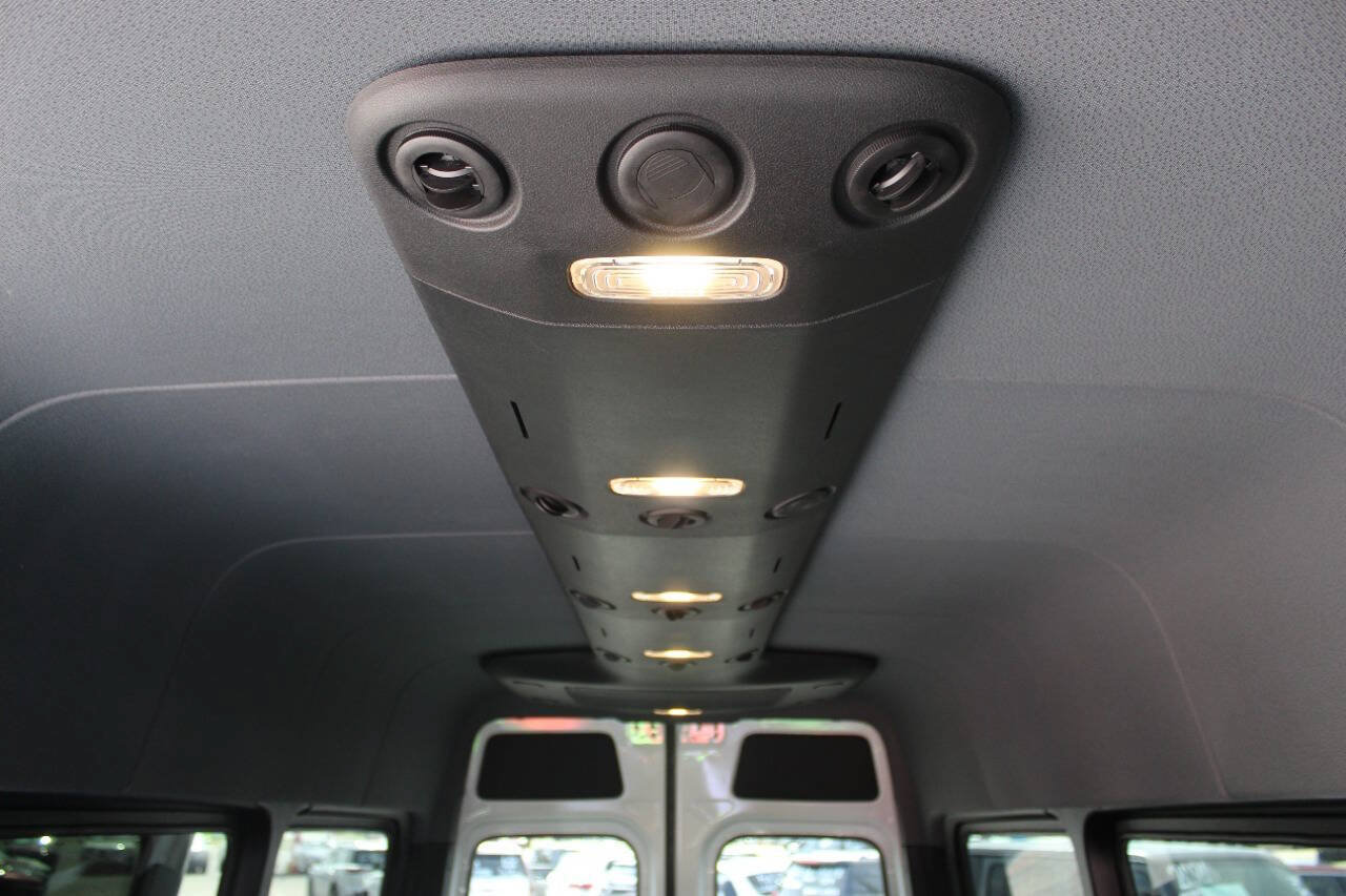 Used 2026 Mercedes-Benz Sprinter 2500 image 14