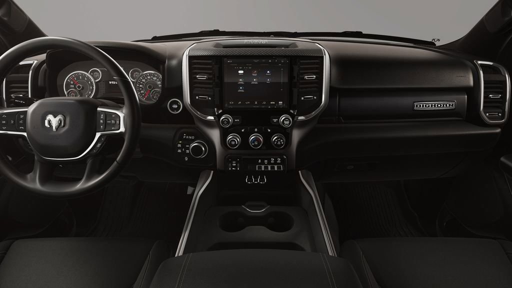 New 2026 RAM 1500 4x4 Crew Cab image 17