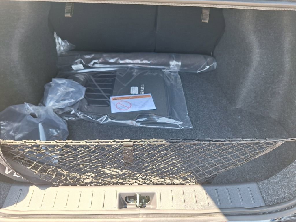 New 2025 Nissan Versa SV w/ Trunk Package image 23