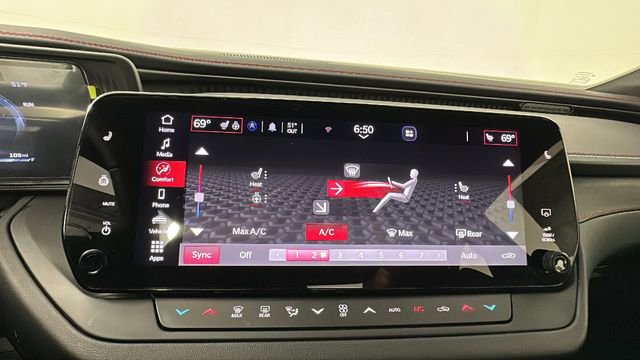 New 2026 Dodge Charger Scat Pack w/ Blacktop Package AWD/4WD image 21