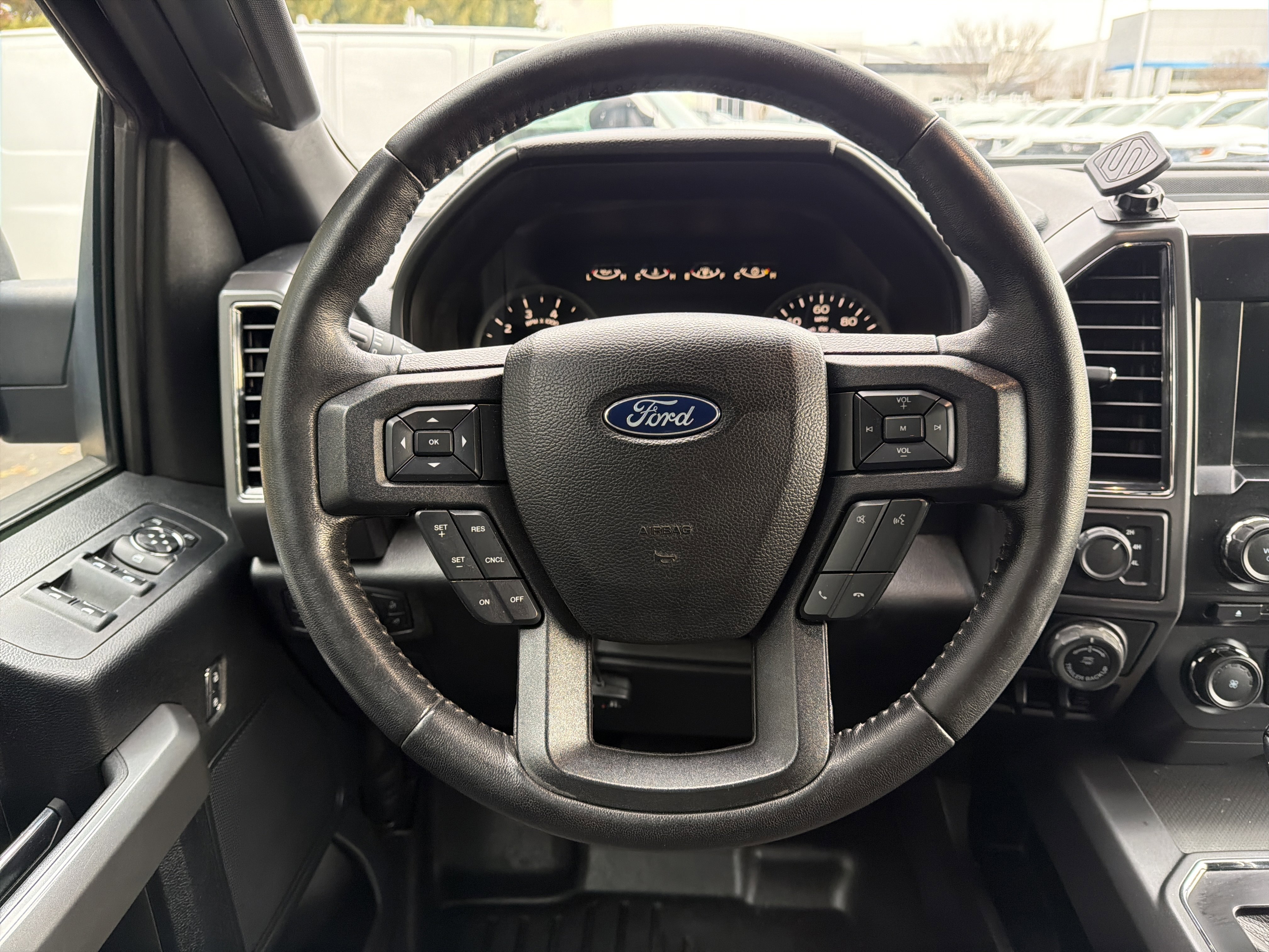 Used 2017 Ford F150 XLT w/ Equipment Group 302A Luxury image 18