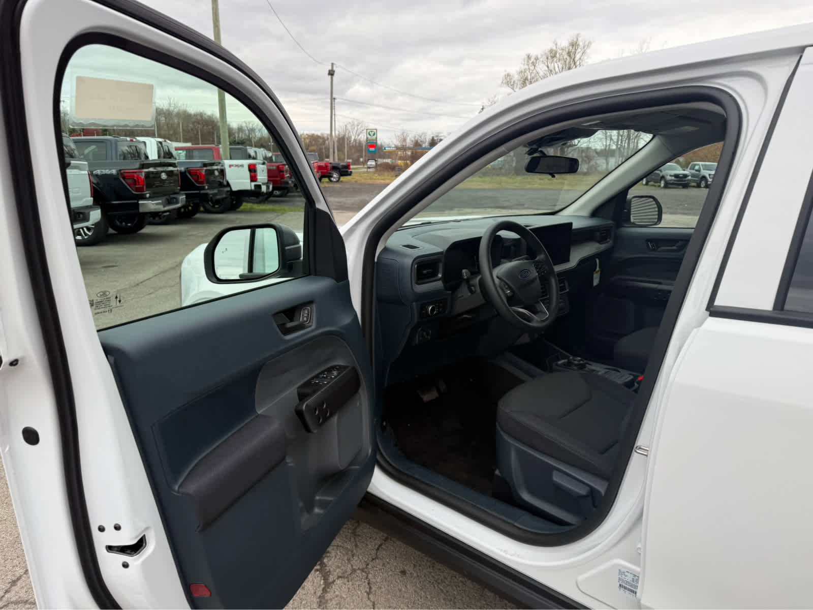 New 2025 Ford Maverick XL w/ 4K Tow Package image 8