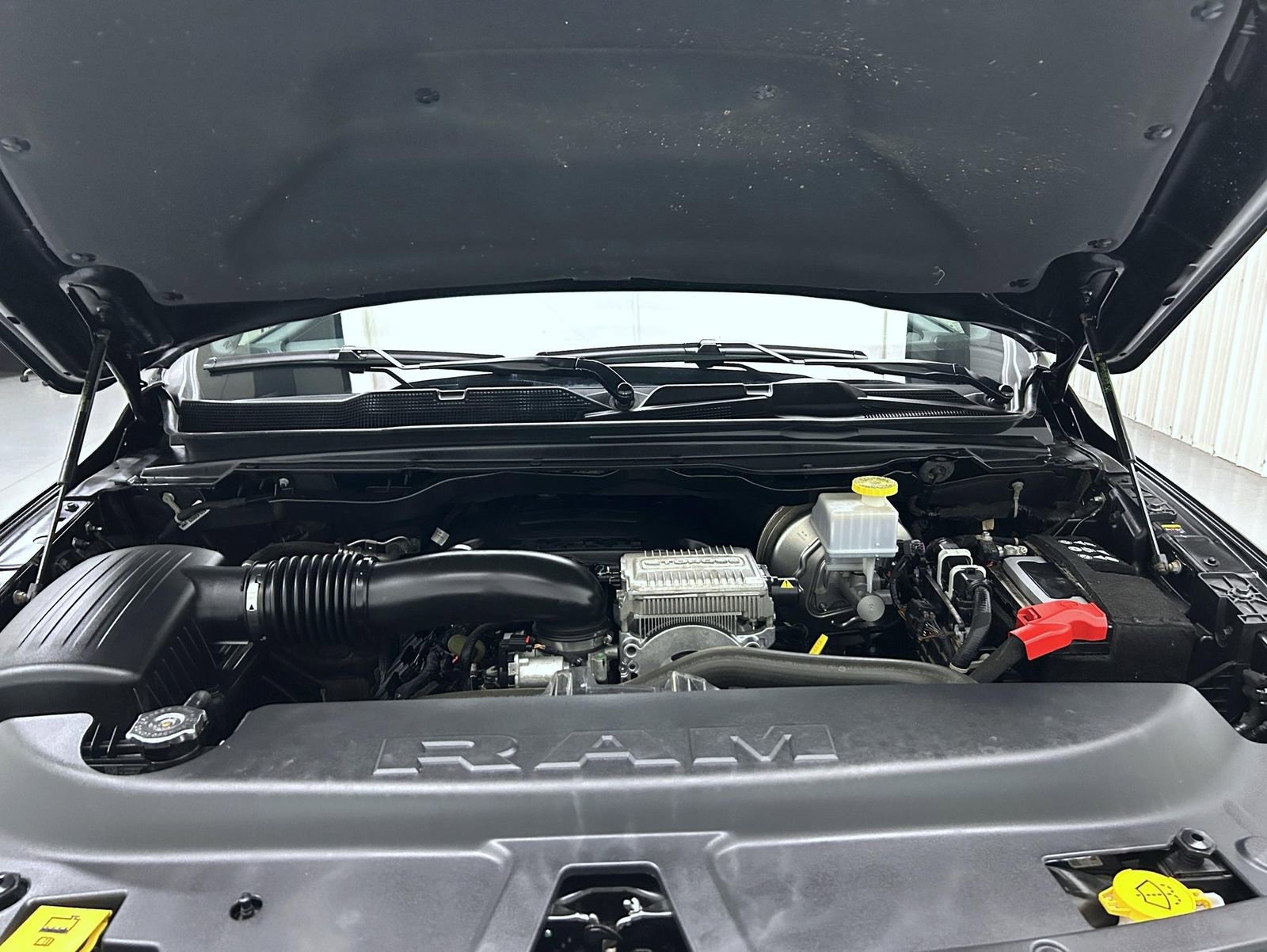 Used 2023 RAM 1500 Laramie AWD/4WD image 24