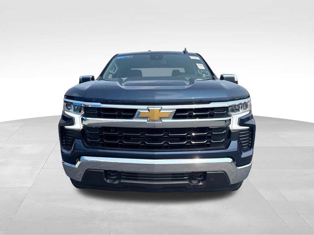 Used 2023 Chevrolet Silverado 1500 LT AWD/4WD image 19