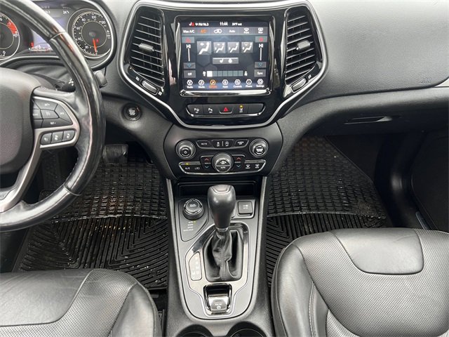 Used 2021 Jeep Cherokee Limited image 11