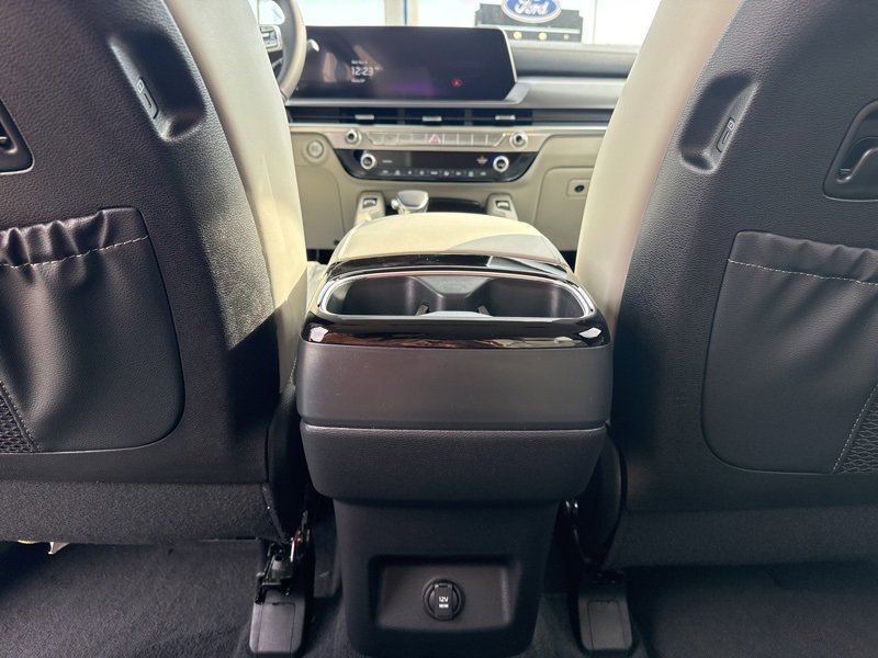 New 2025 Kia Telluride S image 22