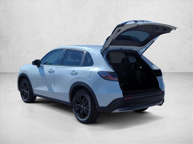 New 2026 Honda HR-V Sport image 9