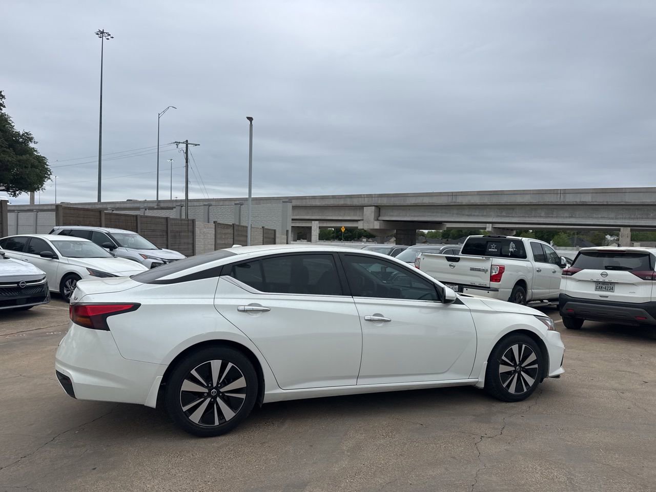 Certified 2022 Nissan Altima 2.5 SV image 23