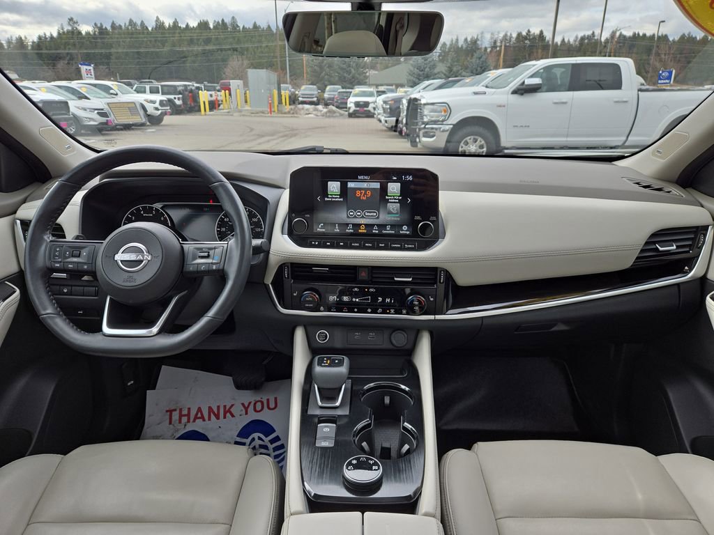 Used 2023 Nissan Rogue SL w/ SL Premium Package image 18