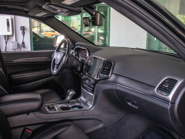 Used 2022 Jeep Grand Cherokee Limited image 18