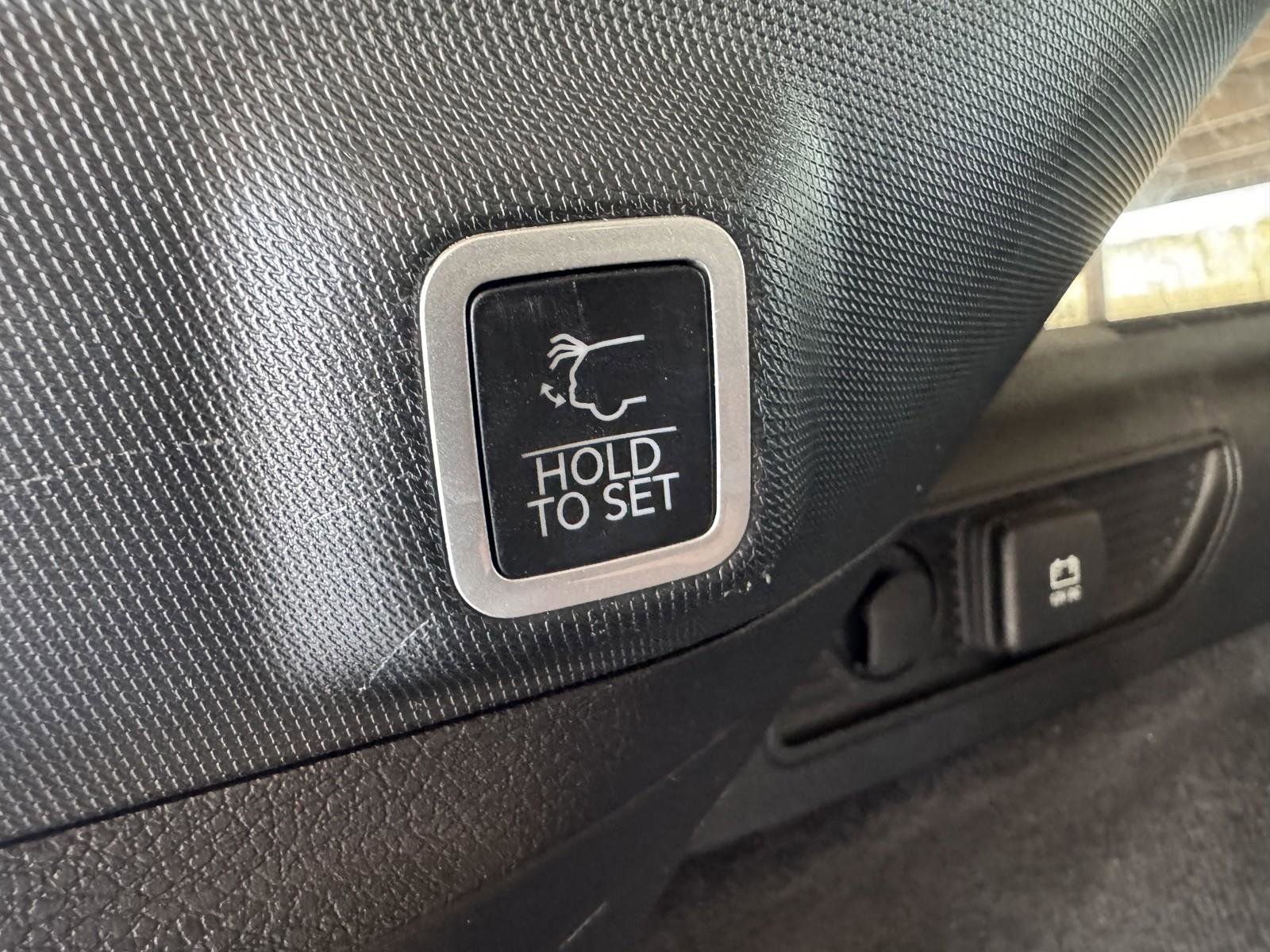 Used 2024 Jeep Grand Cherokee Summit image 36