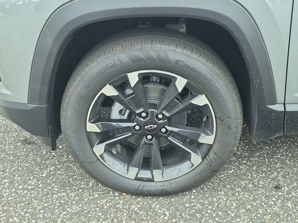 New 2027 Chevrolet Equinox RS w/ Safety and Technology Package AWD/4WD image 28