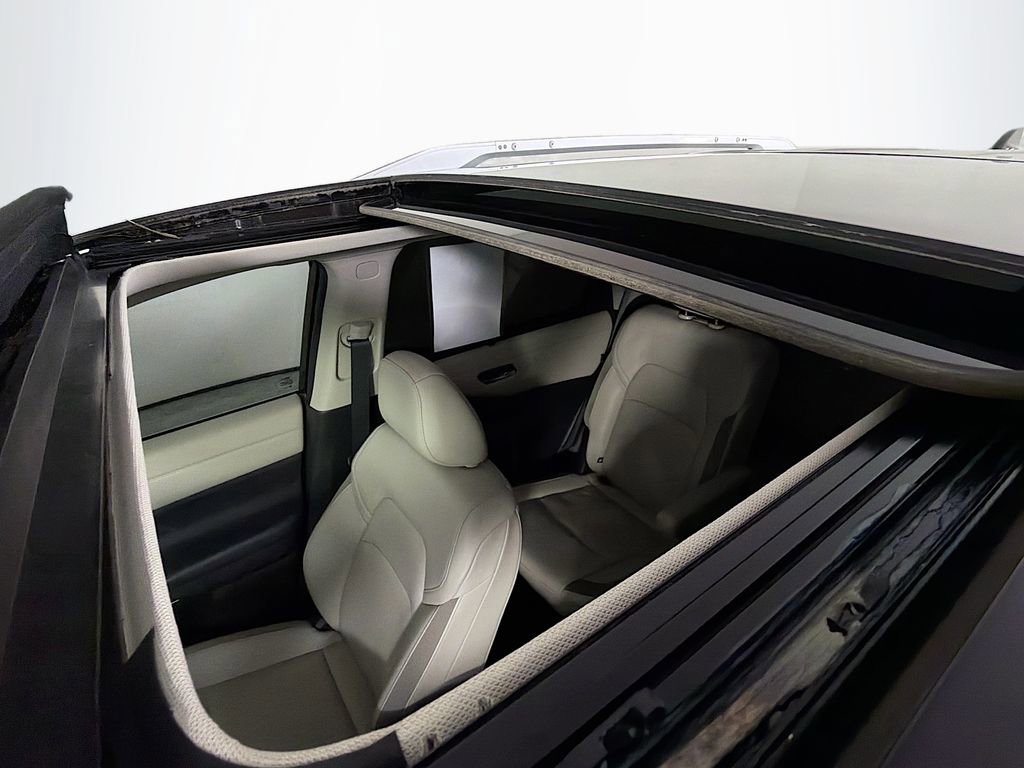 Used 2022 Nissan Pathfinder SL w/ SL Premium Package image 16