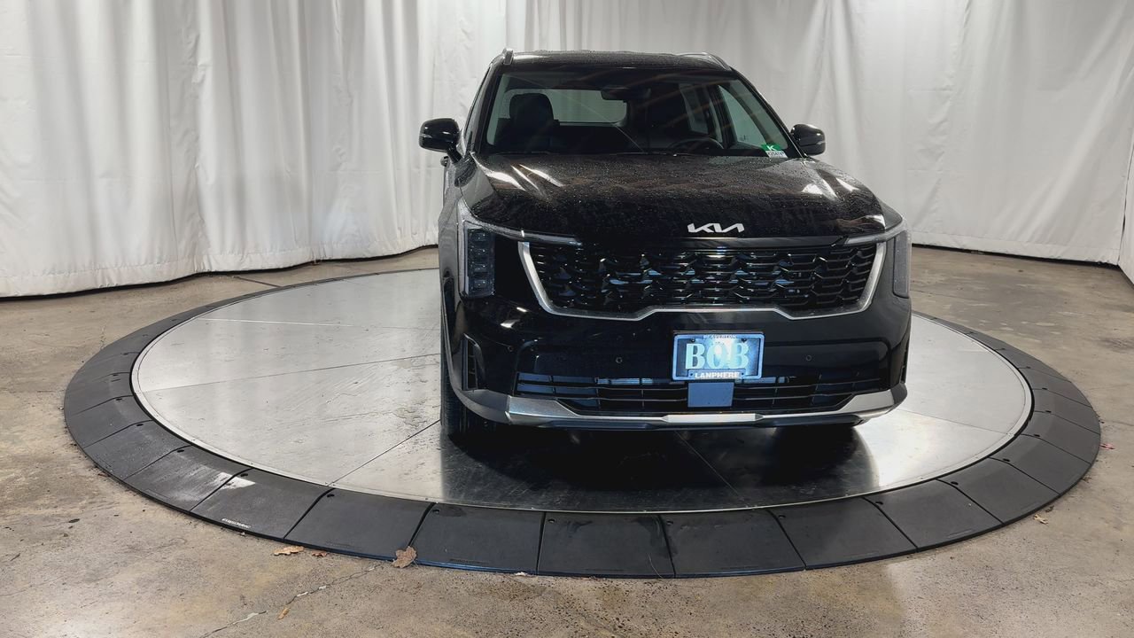 New 2026 Kia Sorento S image 4