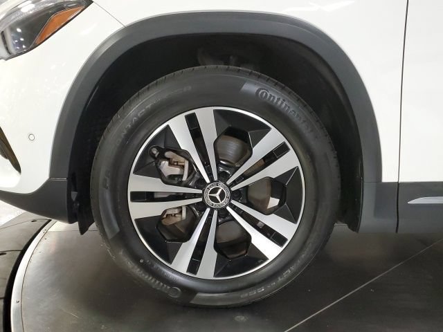 Used 2025 Mercedes-Benz GLA 250 4MATIC image 29