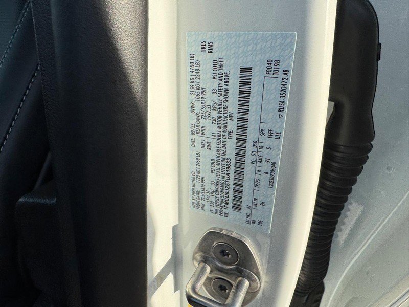 New 2026 Ford Escape Platinum image 27