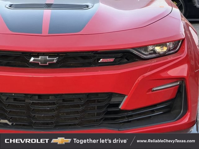 Used 2022 Chevrolet Camaro SS RWD image 4