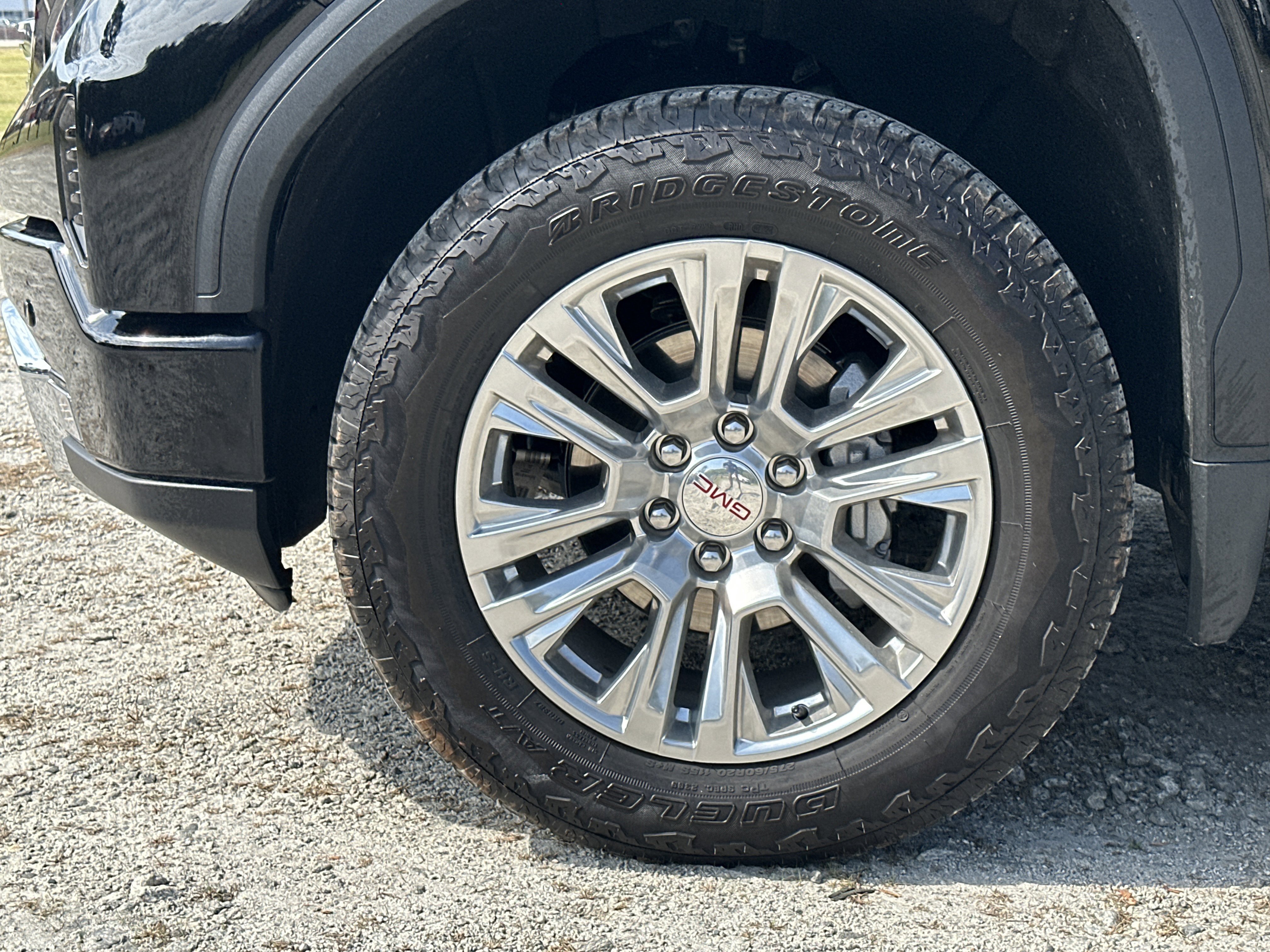 Used 2025 GMC Sierra 1500 Denali image 8