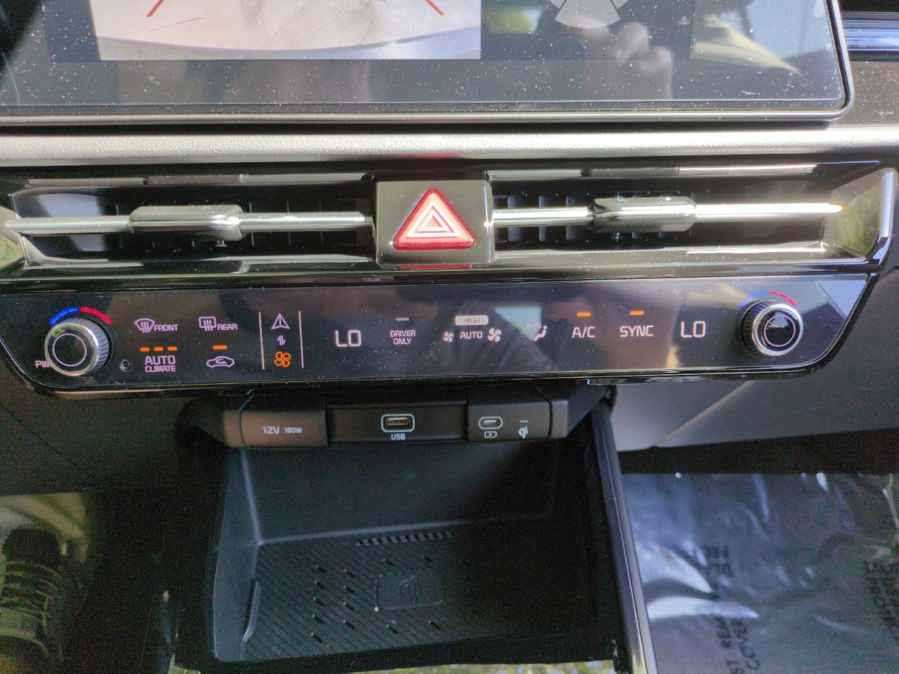 New 2026 Kia Niro EX FWD image 31