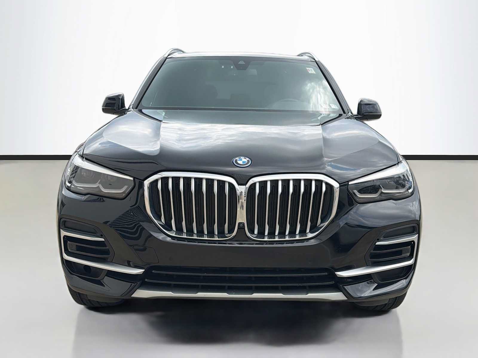 Used 2023 BMW X5 xDrive45e AWD/4WD image 2