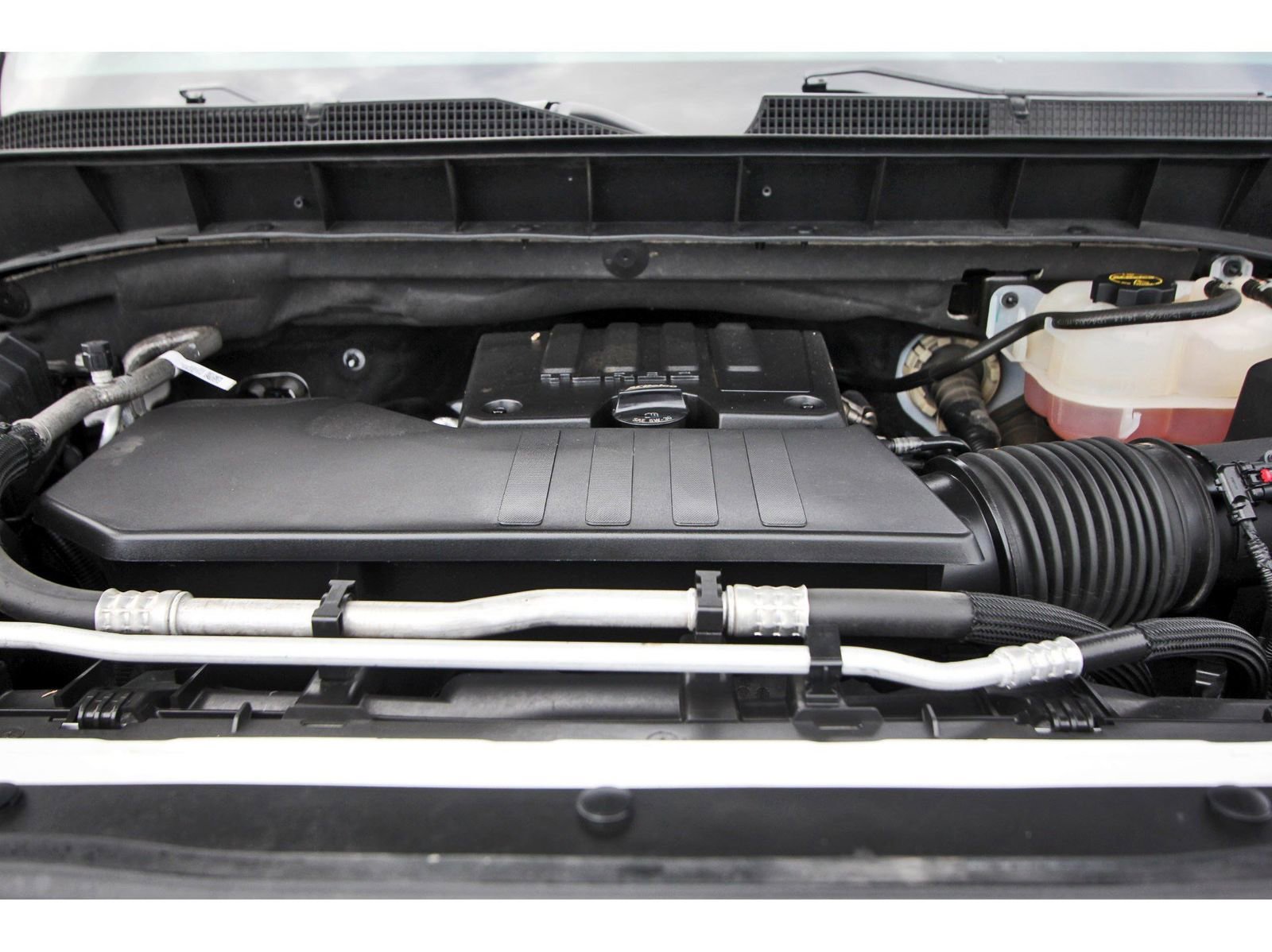 Used 2024 Chevrolet Silverado 1500 Custom image 32