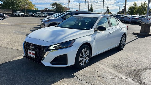 New 2025 Nissan Altima 2.5 S