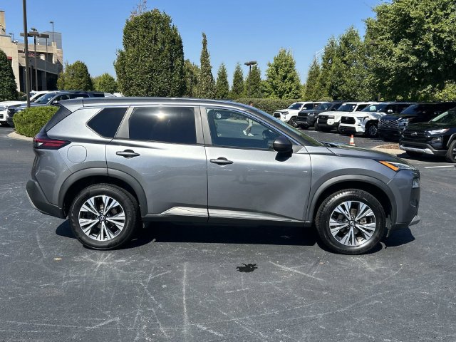 Used 2023 Nissan Rogue SV FWD image 3