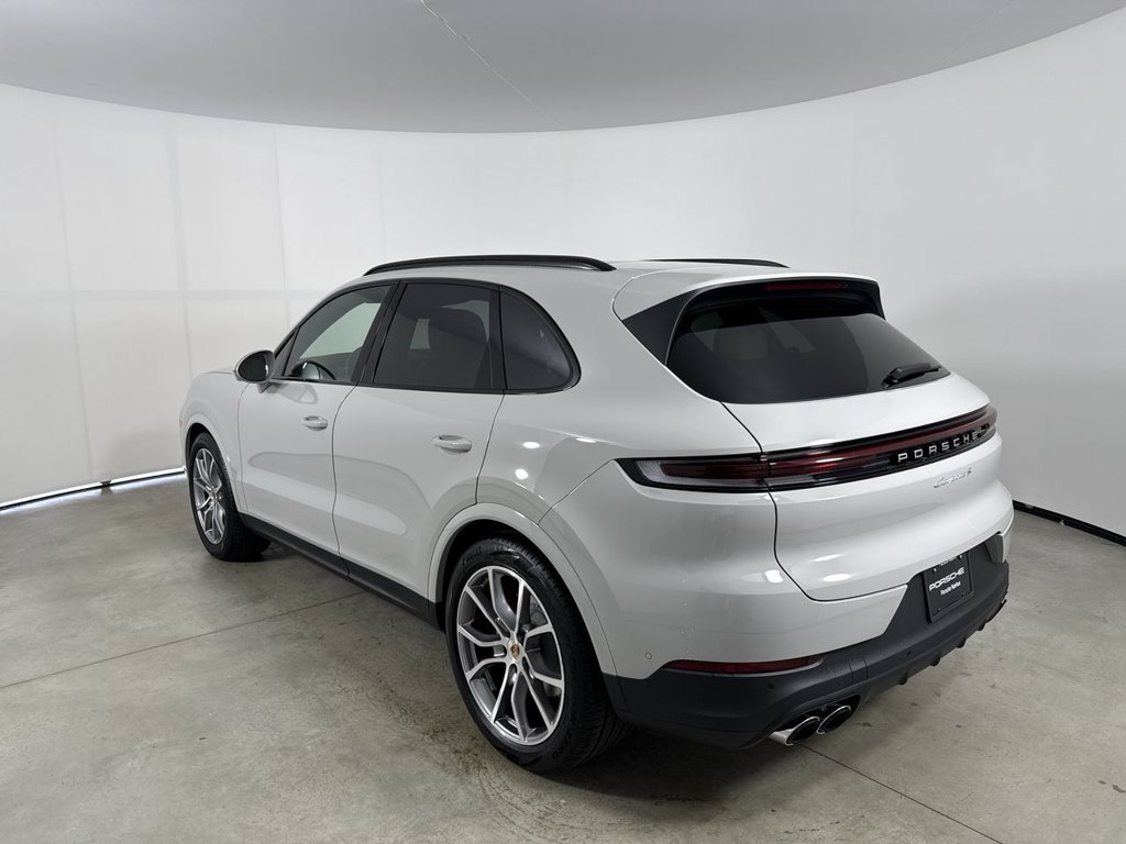 New 2026 Porsche Cayenne S AWD/4WD image 3