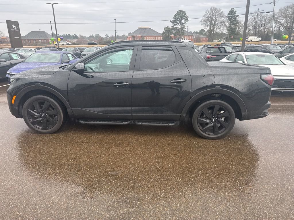 Used 2023 Hyundai Santa Cruz Night image 3