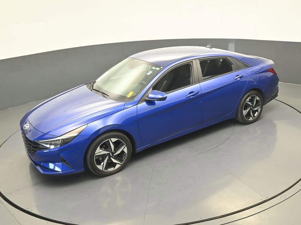 Used 2023 Hyundai Elantra SEL w/ Convenience Package FWD image 45