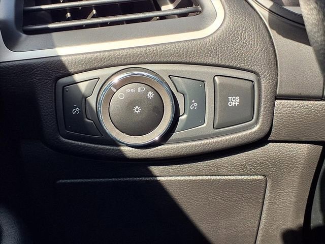 Used 2023 Ford Edge SEL image 18