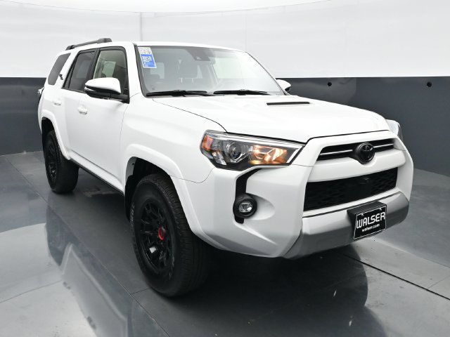 Used 2024 Toyota 4Runner TRD Off-Road Premium w/ TRD Black Wheel Package (TMS) AWD/4WD image 9