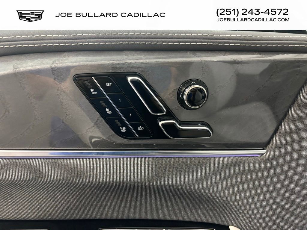 New 2026 Cadillac Escalade IQL Luxury image 8