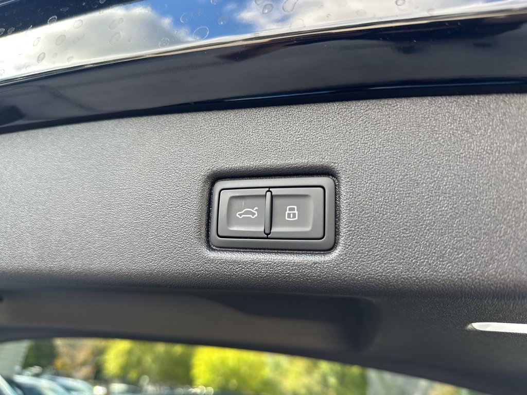 New 2025 Audi Q5 Premium image 30